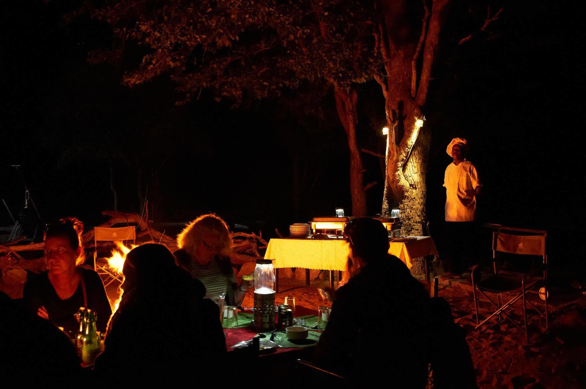 Shindzela Tented Camp Тімбаваті-Ґейм-Резерв Екстер'єр фото